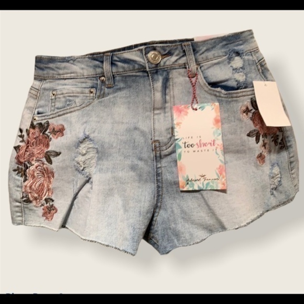 ALMOST FAMOUS, HIGH RISE SHORTS